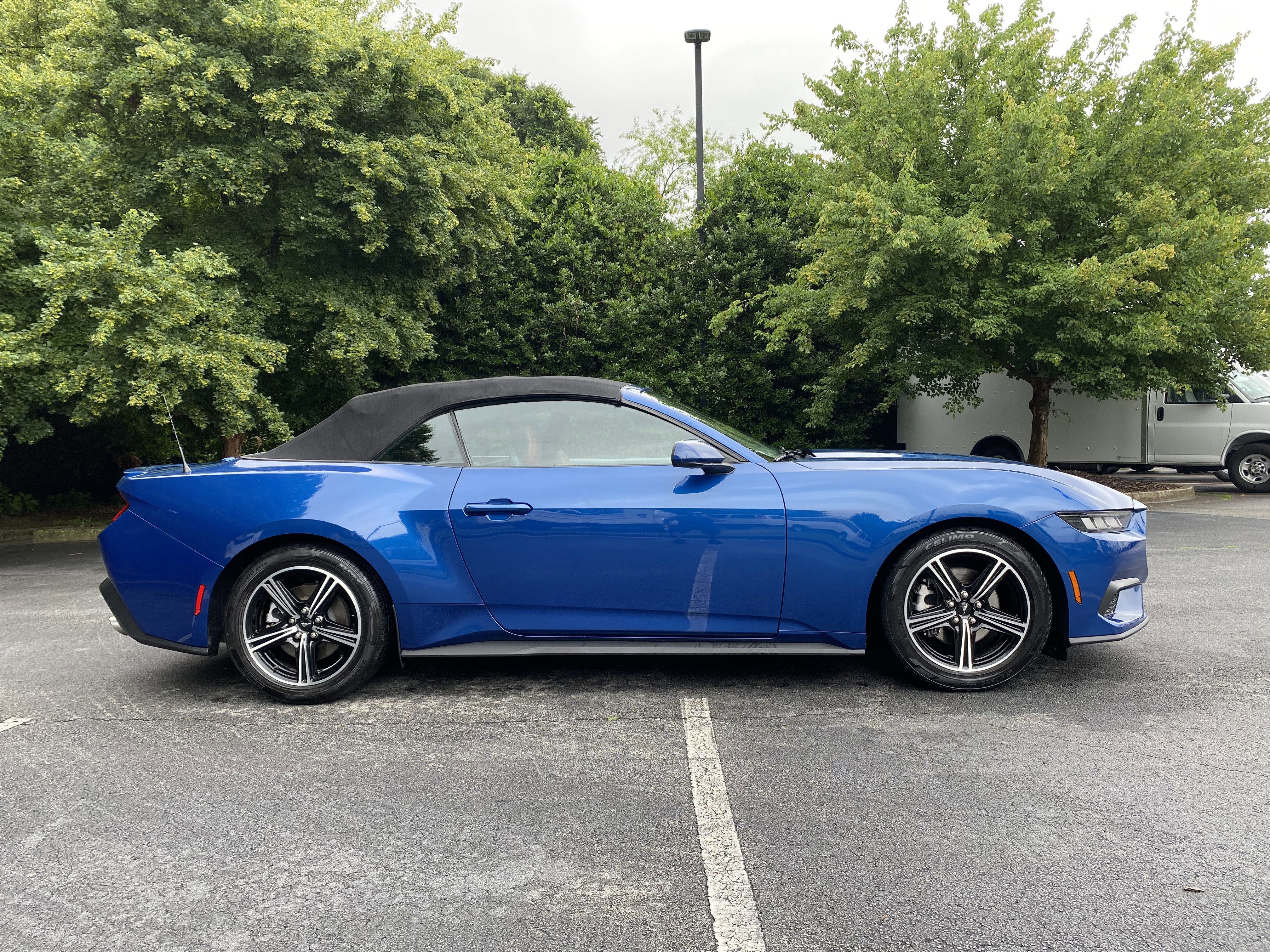 Used 2024 Ford Mustang Premium RWD image 10