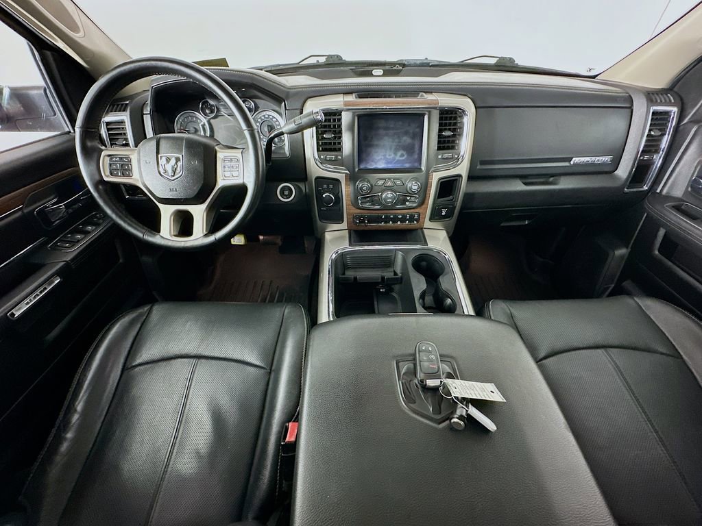 Used 2018 RAM 2500 Laramie AWD/4WD image 10