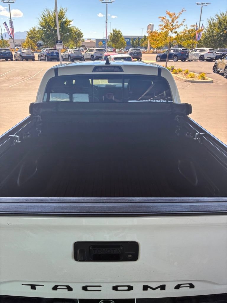 Used 2021 Toyota Tacoma TRD Off-Road w/ Blackout Package (TMS) AWD/4WD image 16