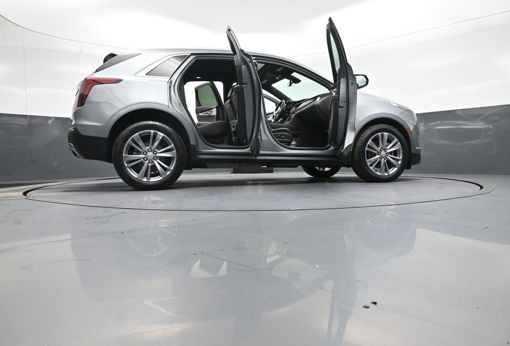 Used 2023 Cadillac XT5 Premium Luxury w/ Technology Package image 49