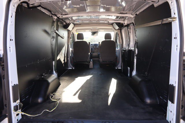 Used 2016 Ford Transit 250 130 Low Roof w/ Exterior Upgrade Package RWD image 7