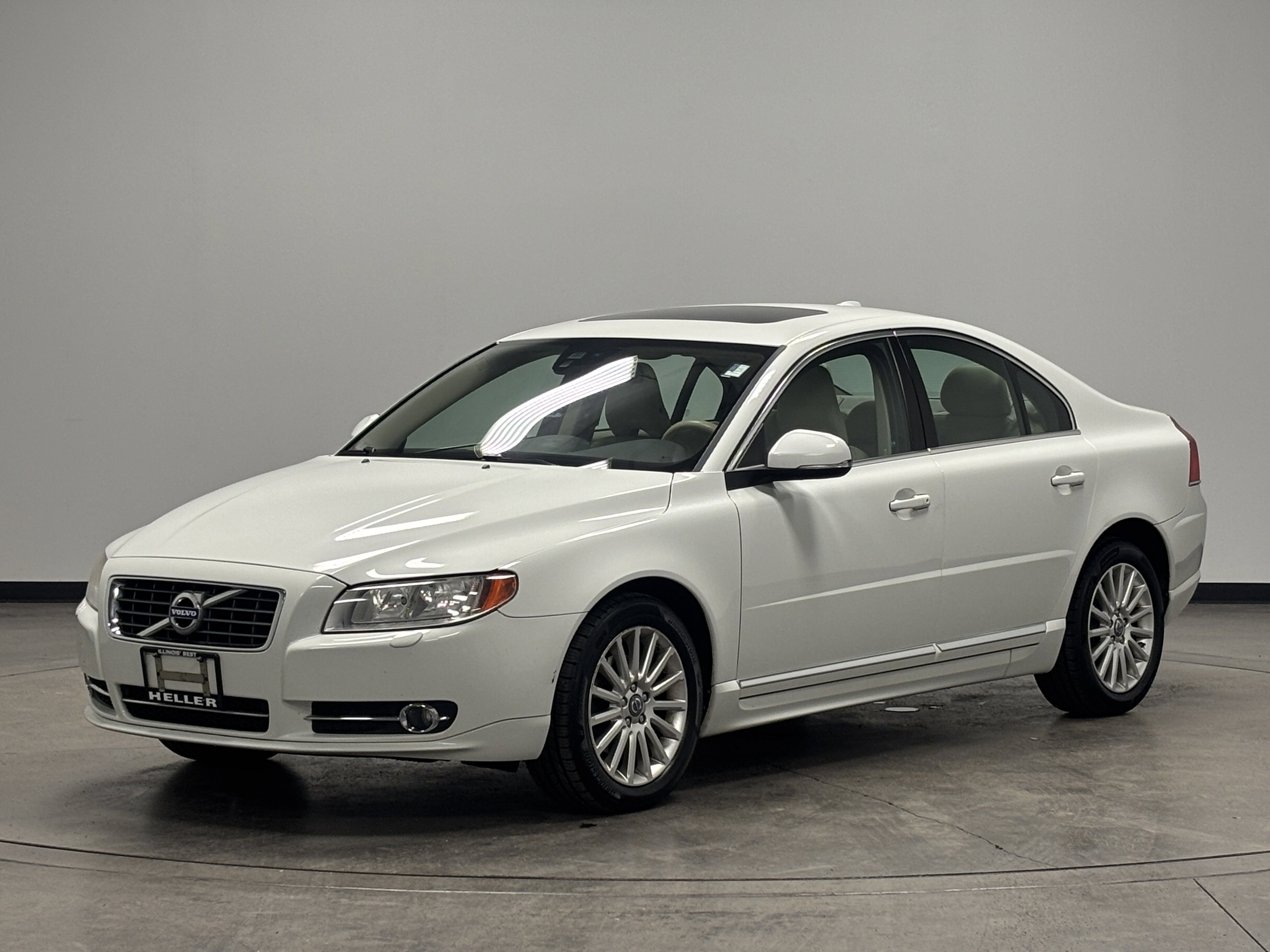 Used 2012 Volvo S80 3.2 image 4