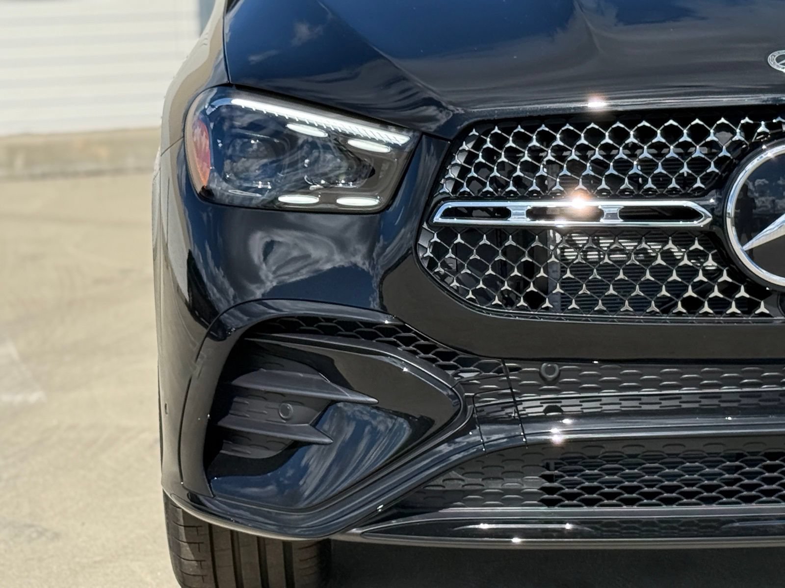 New 2026 Mercedes-Benz GLE 580 4MATIC image 7