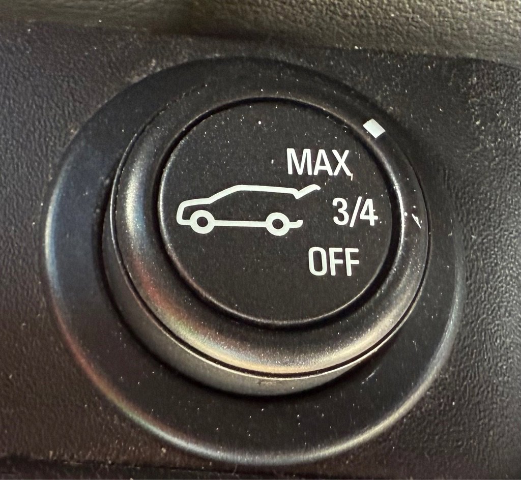 Used 2013 Cadillac SRX Luxury w/ Driver Awareness Package image 12