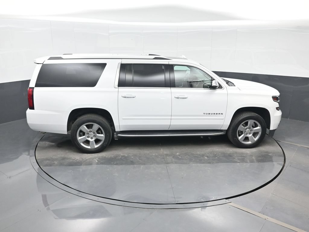 Used 2018 Chevrolet Suburban Premier RWD image 22
