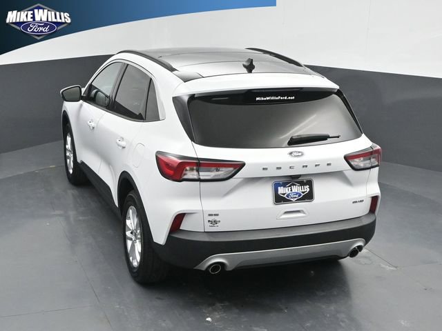 Used 2021 Ford Escape SE w/ Cold Weather Package image 13