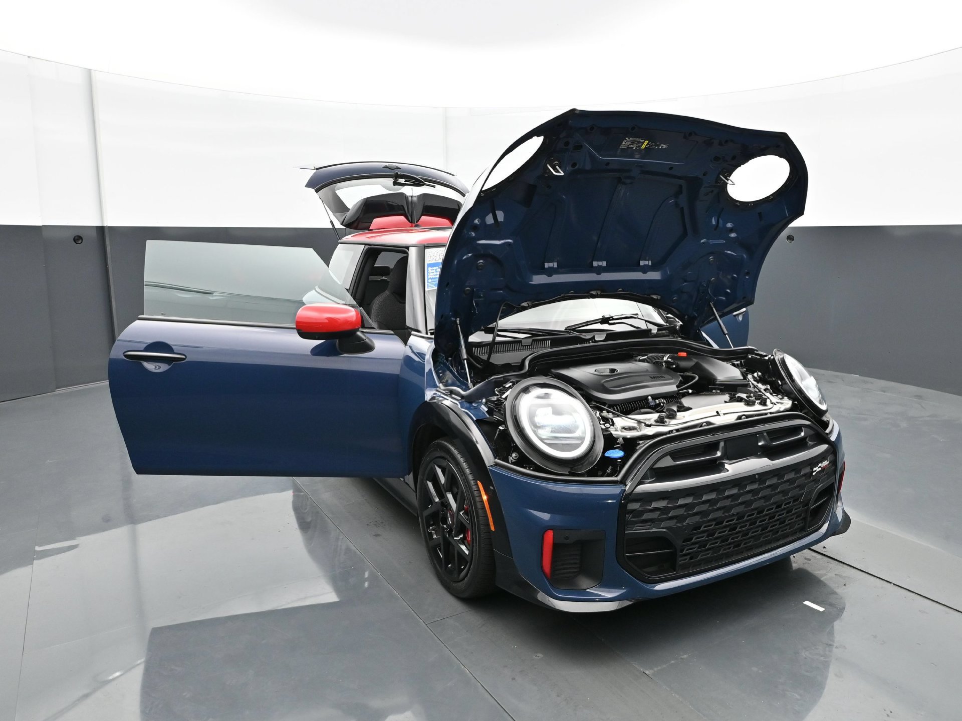 Used 2025 MINI Cooper John Cooper Works FWD image 38
