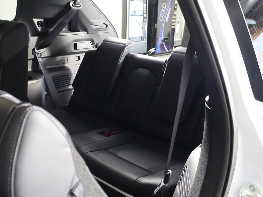 New 2026 Mitsubishi Outlander SEL AWD/4WD image 39