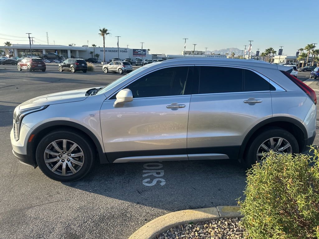 Used 2020 Cadillac XT4 Premium Luxury FWD image 8