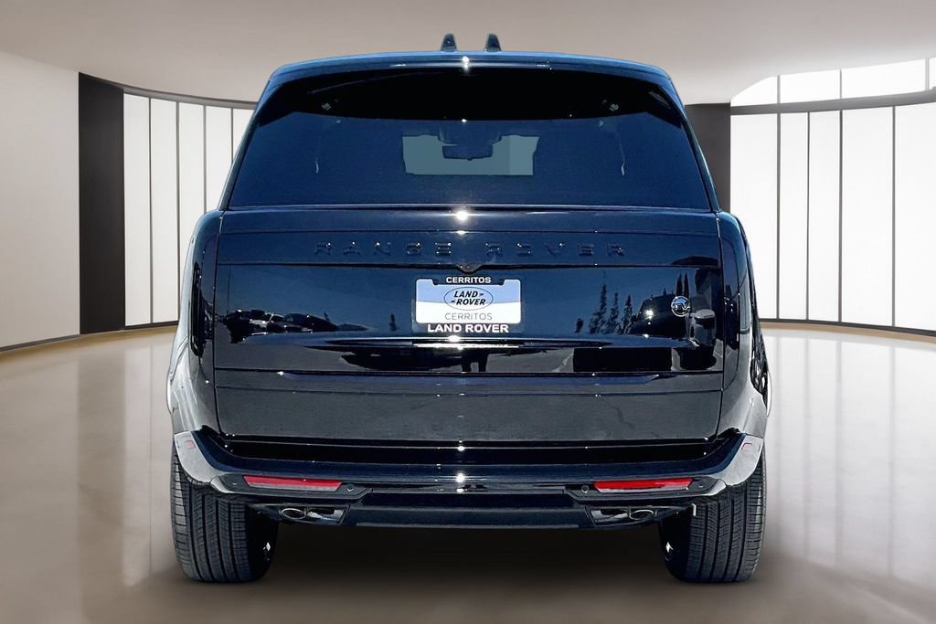 New 2026 Land Rover Range Rover SV AWD/4WD image 4