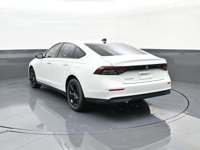 New 2025 Honda Accord SE image 8