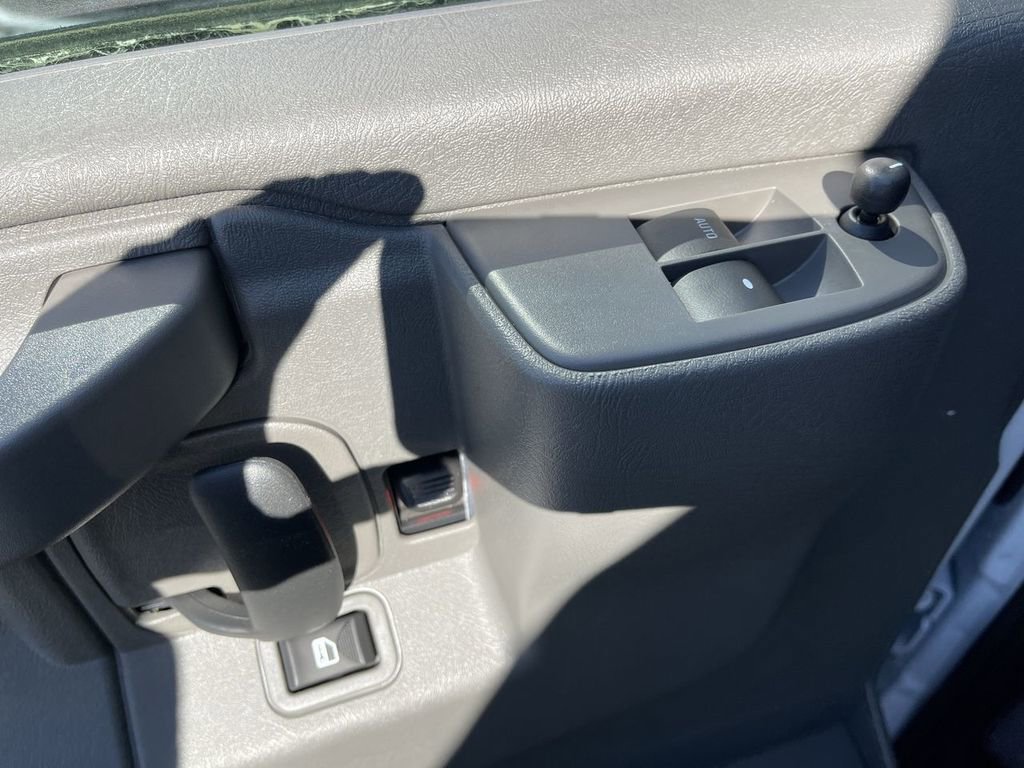 New 2025 Chevrolet Express 2500 w/ Driver Convenience Package RWD image 7
