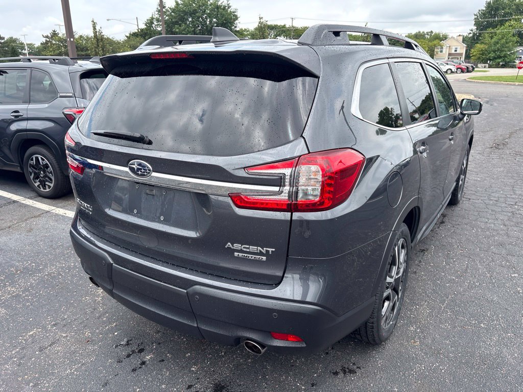Used 2023 Subaru Ascent Limited AWD/4WD image 3