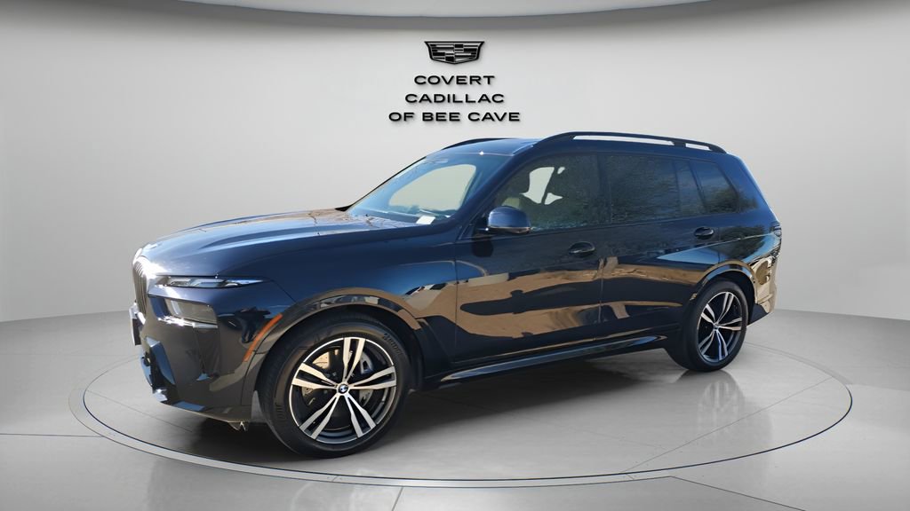 Used 2023 BMW X7 xDrive40i w/ M Sport Package image 4
