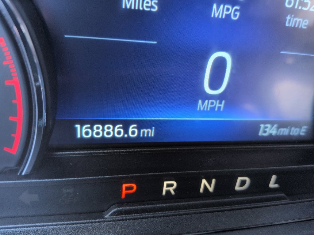 Used 2023 Ford Explorer XLT w/ Equipment Group 202A image 14