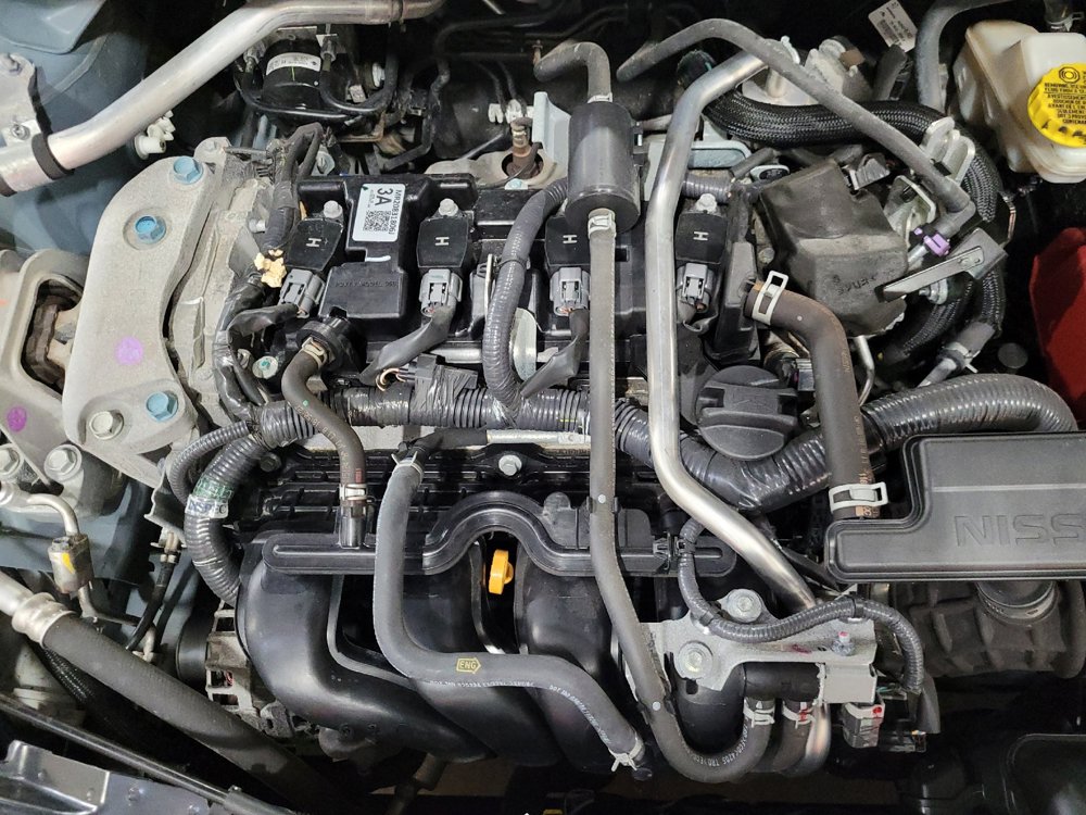Used 2025 Nissan Sentra SV FWD image 30