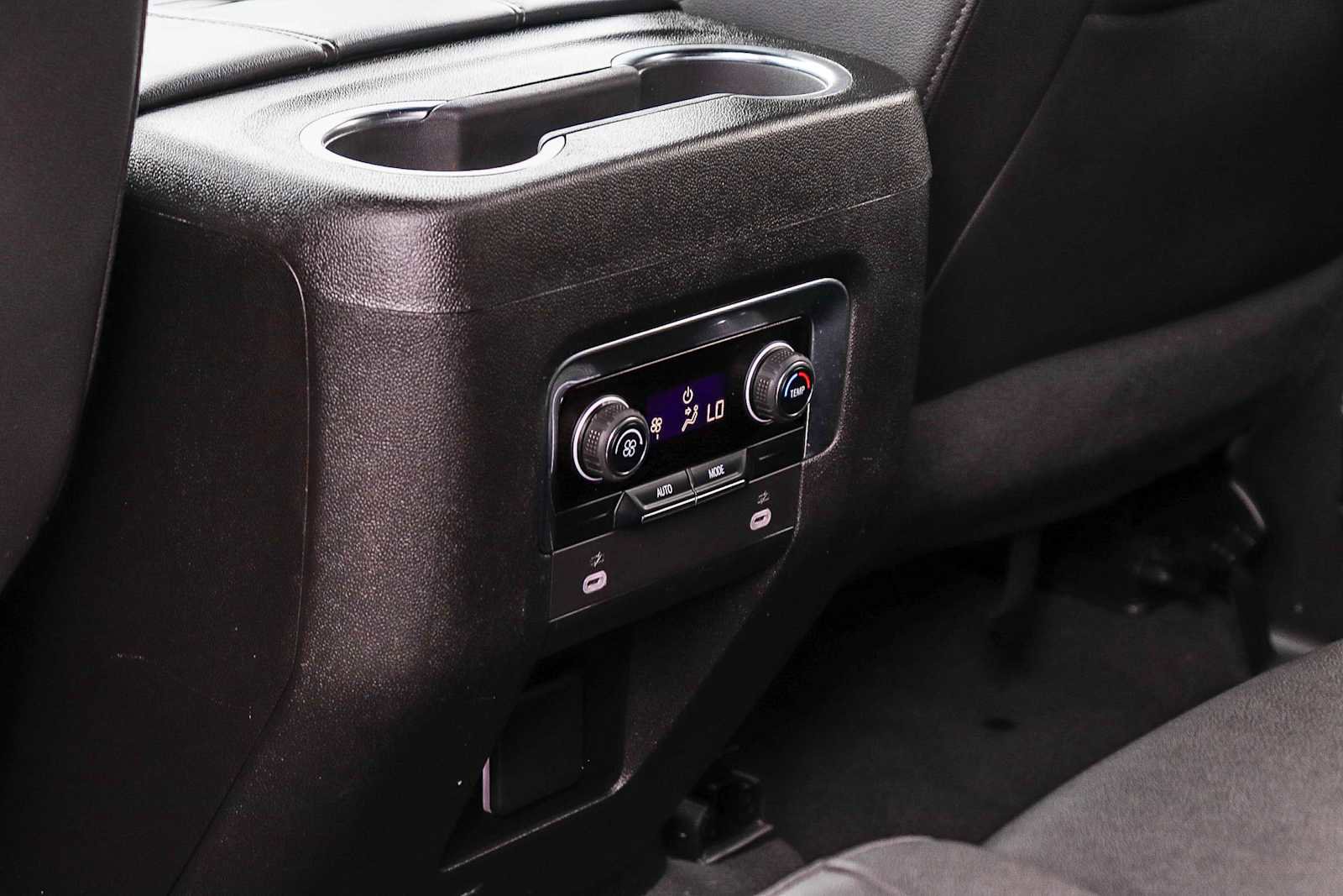 Used 2023 Chevrolet Tahoe LT image 17