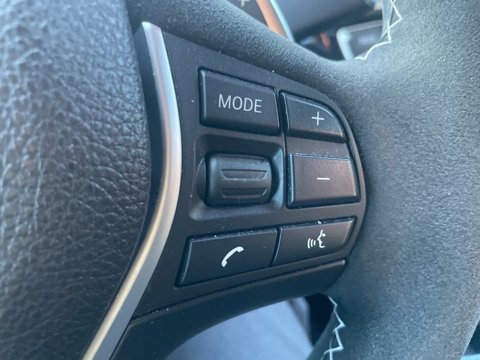 Used 2018 BMW 330i Sedan w/ Convenience Package image 30