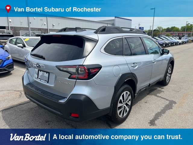 Certified 2025 Subaru Outback Premium AWD/4WD image 5