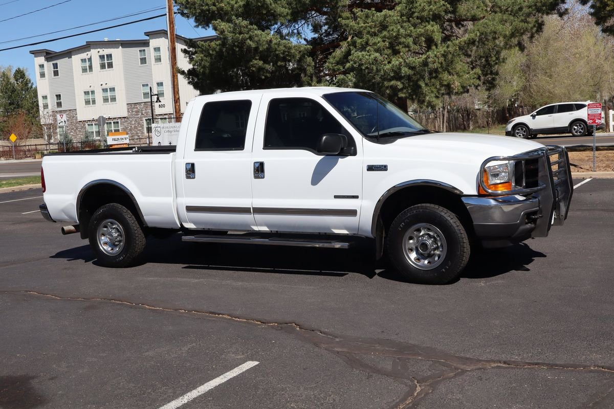 Used 2001 Ford F250 XL AWD/4WD image 2
