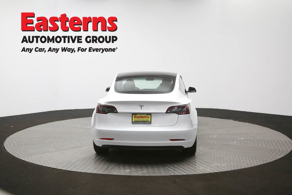 Used 2023 Tesla Model 3 Standard Range image 32
