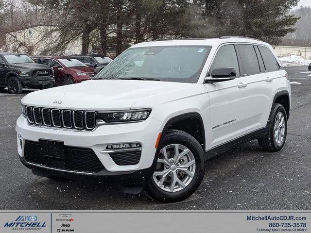 Certified 2023 Jeep Grand Cherokee Limited AWD/4WD image 1