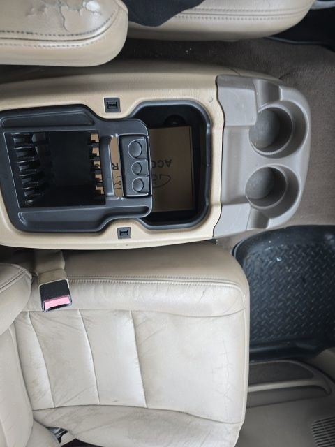 Used 2004 Ford Excursion Limited image 16