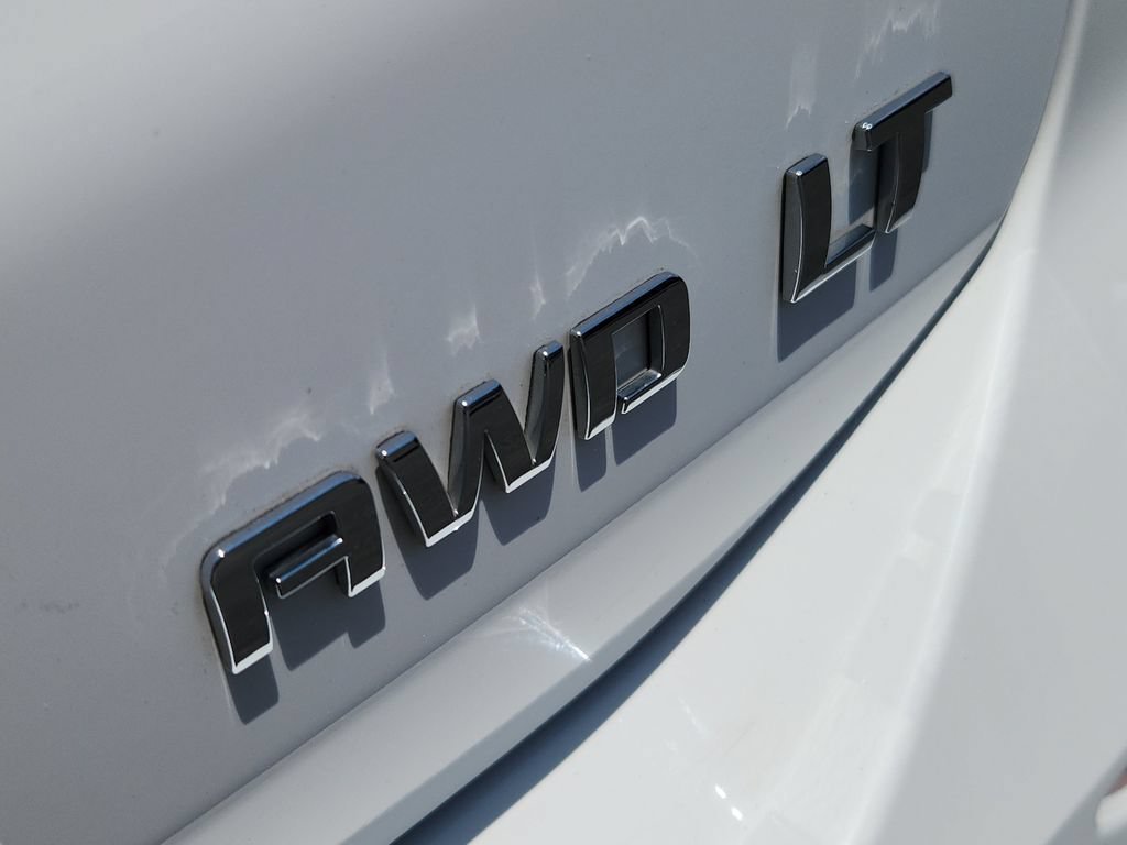 Used 2024 Chevrolet Equinox LT AWD/4WD image 13