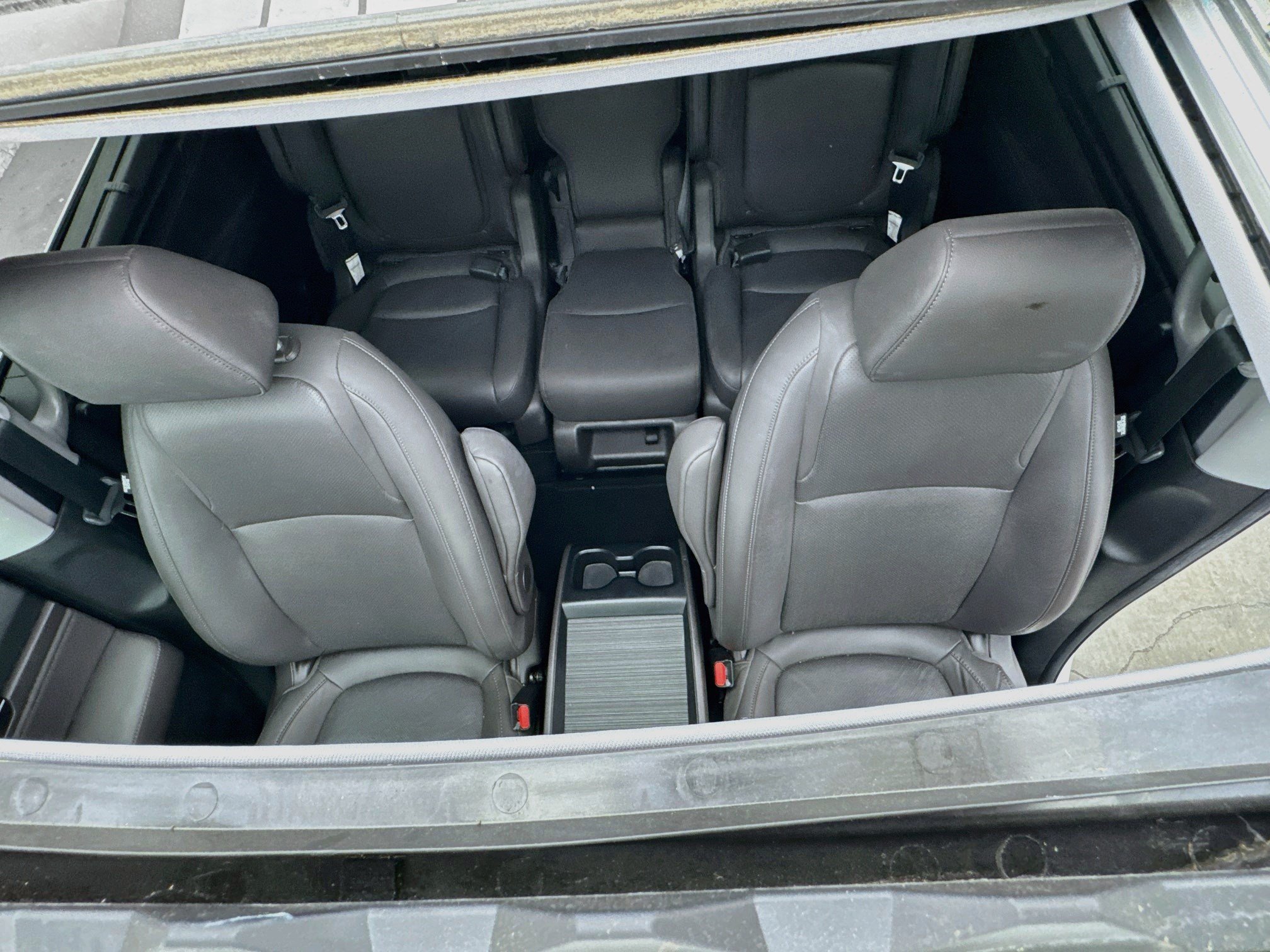Used 2019 Honda Odyssey Elite image 14