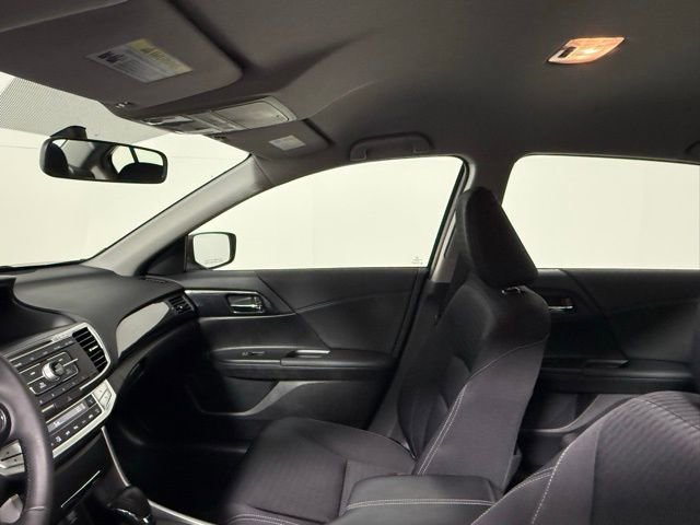 Used 2015 Honda Accord Sport image 36