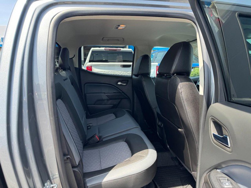Used 2022 Chevrolet Colorado Z71 AWD/4WD image 10