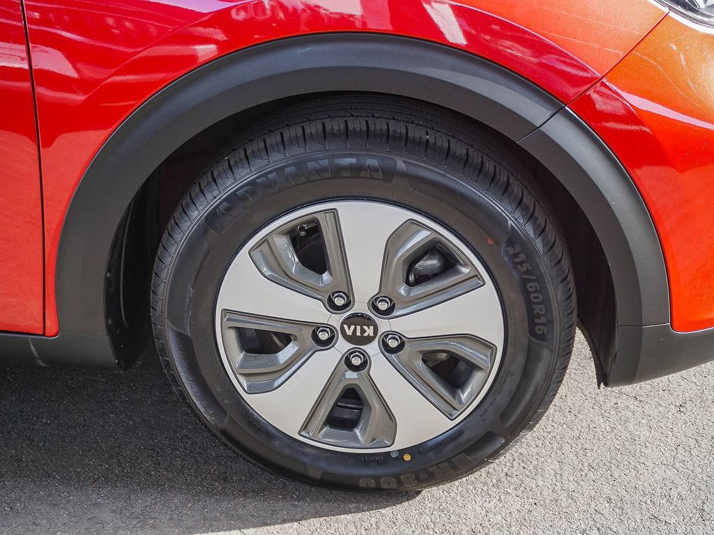 Used 2021 Kia Niro LX FWD image 10