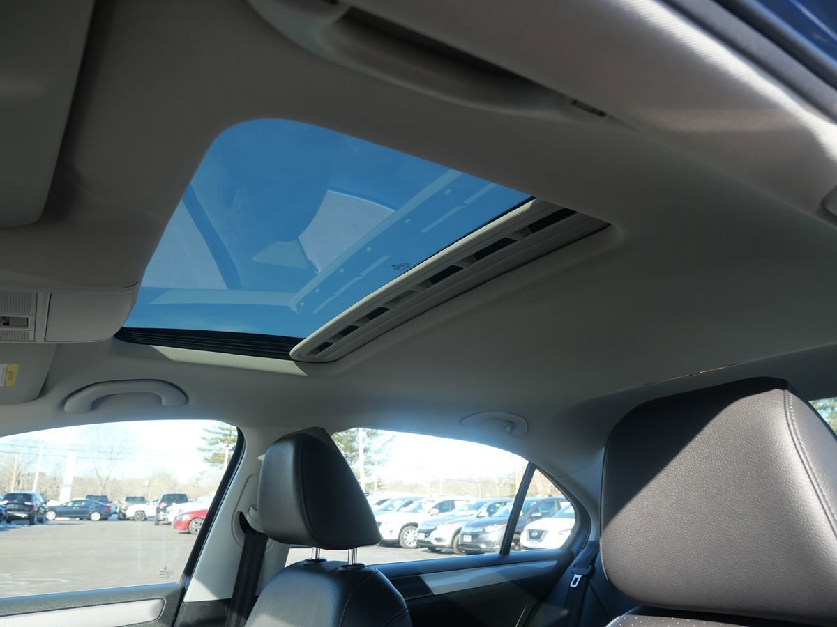 Used 2018 Volkswagen Jetta SE FWD image 11