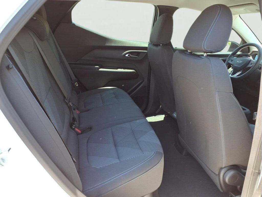 New 2027 Chevrolet Bolt LT FWD image 36