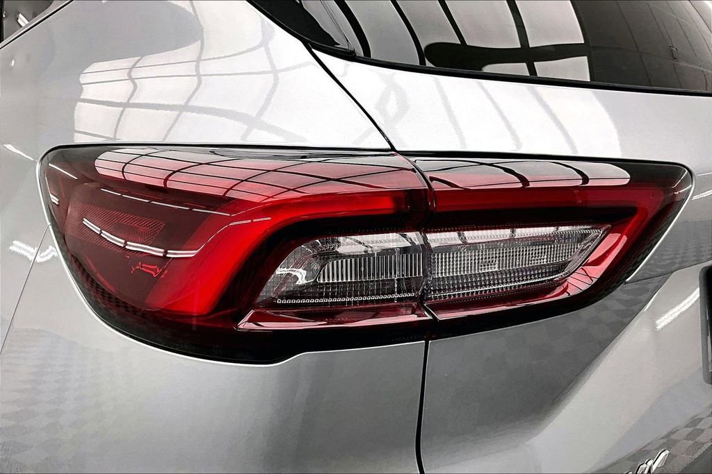 Used 2023 Ford Escape Platinum image 30