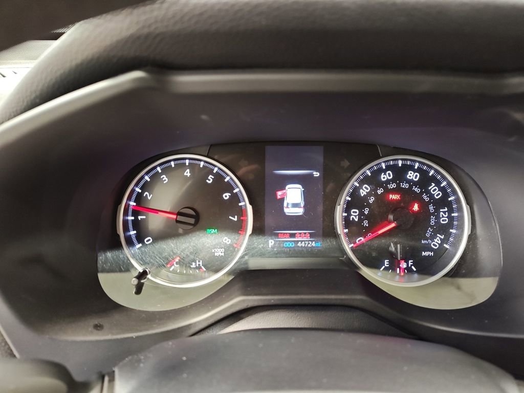 Used 2022 Toyota RAV4 LE image 18