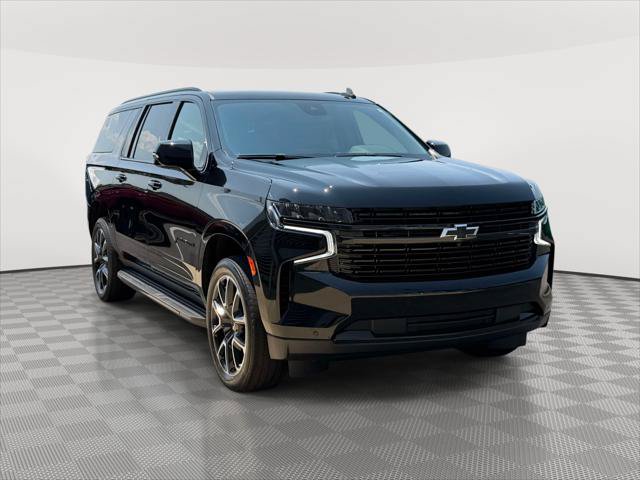Used 2024 Chevrolet Suburban RST w/ Luxury Package AWD/4WD video 1