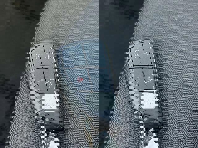 Used 2024 GMC Sierra 3500 SLE image 32