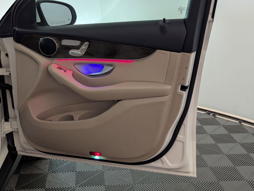 Used 2021 Mercedes-Benz GLC 300 image 88