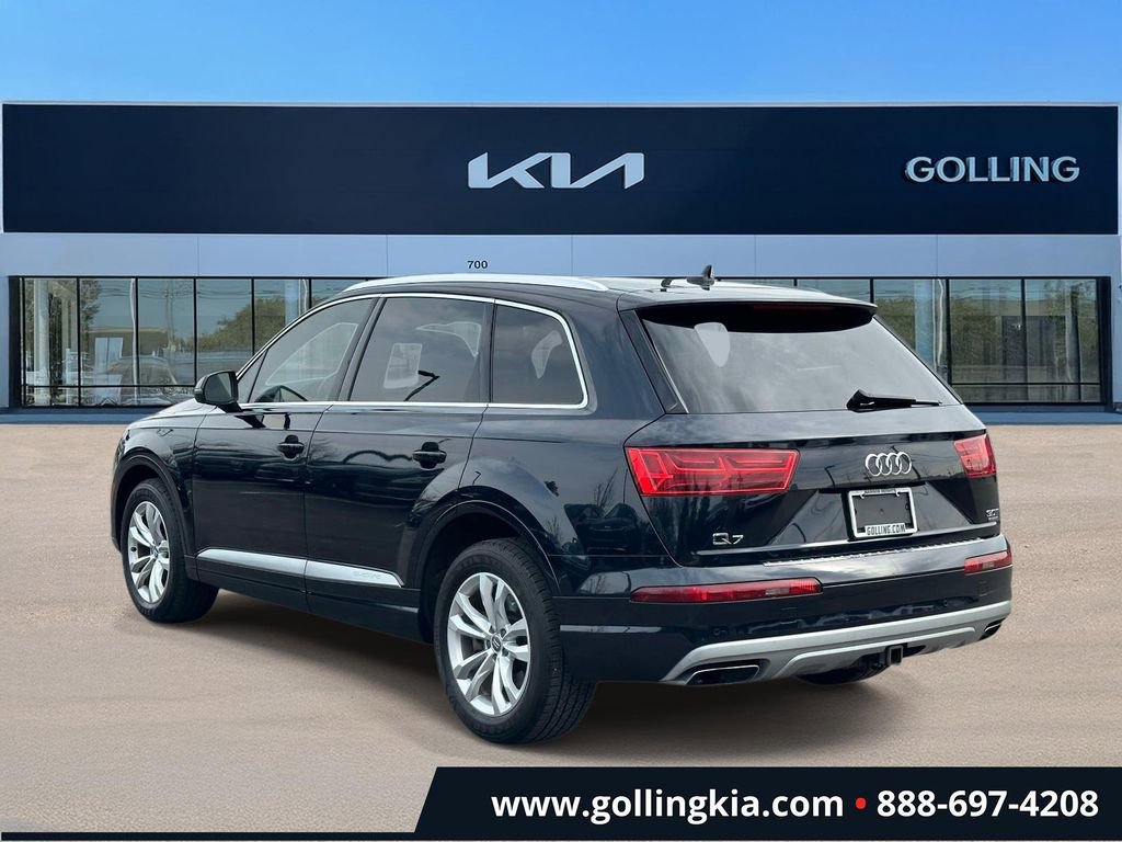 Used 2017 Audi Q7 3.0T Premium Plus image 4