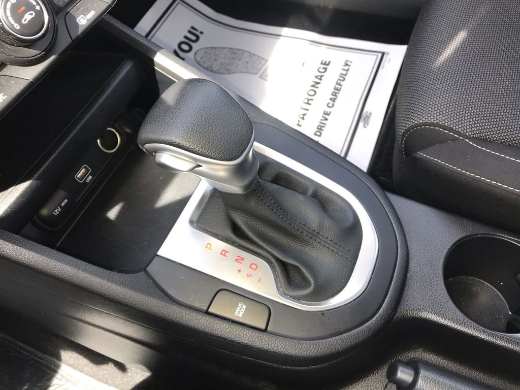 Used 2022 Kia Forte LXS image 19