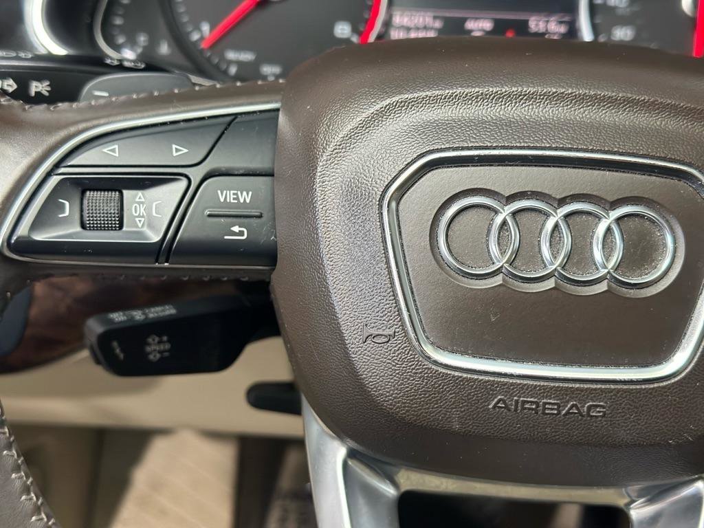 Used 2017 Audi Q7 3.0T Premium AWD/4WD image 35