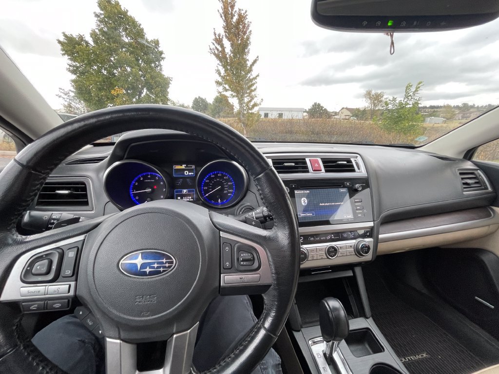 Used 2015 Subaru Outback 2.5i Limited AWD/4WD image 5