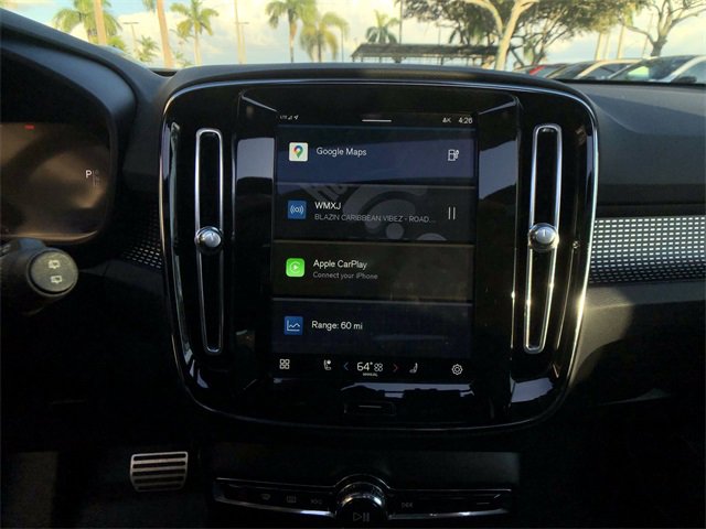 Used 2021 Volvo XC40 P8 Recharge w/ Advanced Package image 24