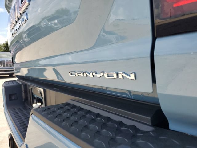 New 2026 GMC Canyon Denali AWD/4WD image 8