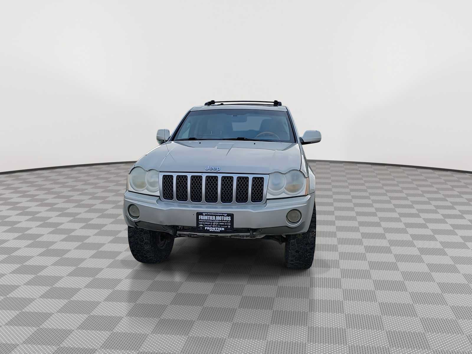 Used 2007 Jeep Grand Cherokee Overland AWD/4WD image 3