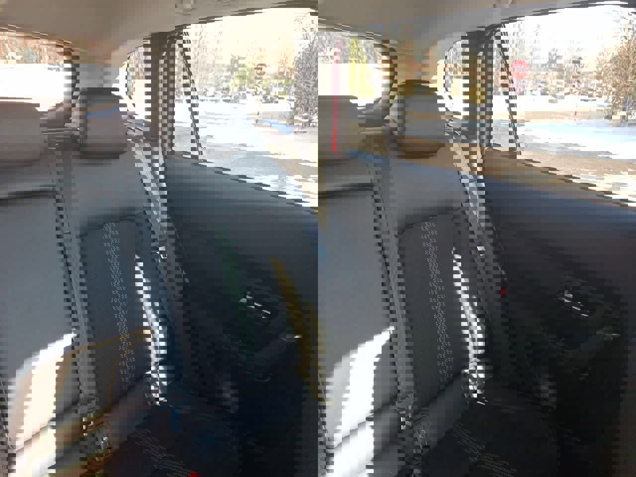 Used 2025 MAZDA CX-50 AWD 2.5 S w/ Preferred Package image 14