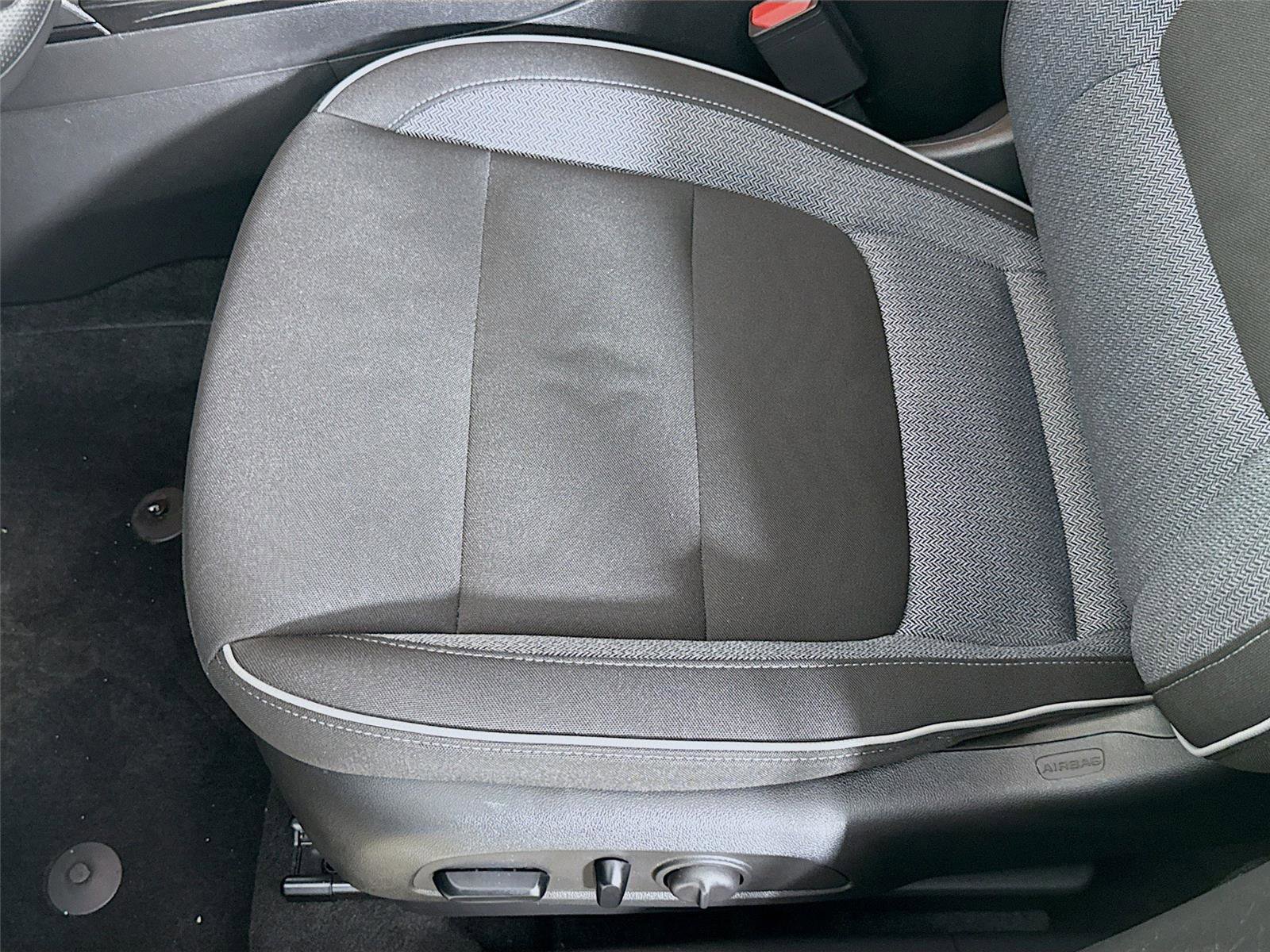 Used 2023 Chevrolet TrailBlazer LT image 19