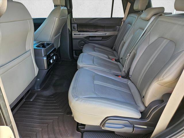 Used 2019 Ford Expedition Limited w/ Texas Edition Package image 20