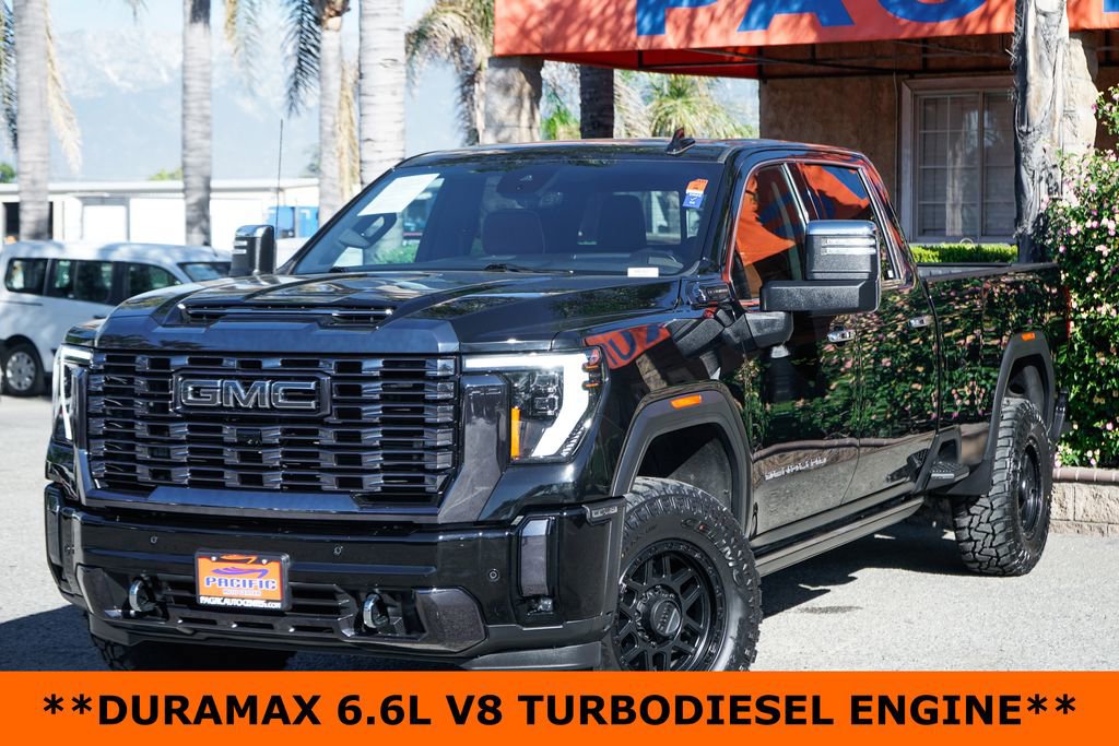 Used 2024 GMC Sierra 3500 Denali Ultimate image 3